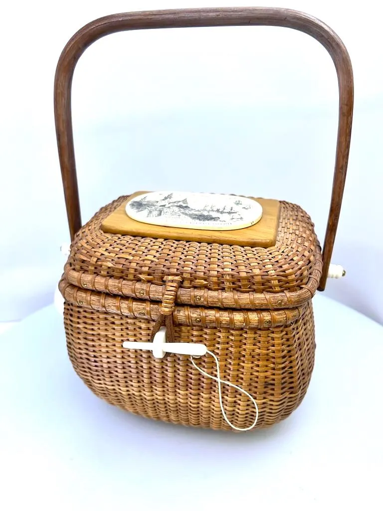 FARNUM NANTUCKET STYLE RATTAN CREEL BASKET