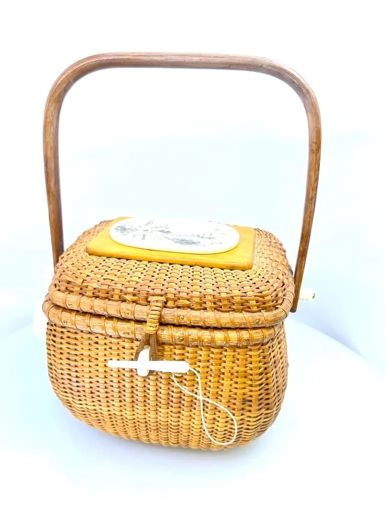 FARNUM NANTUCKET STYLE RATTAN CREEL BASKET