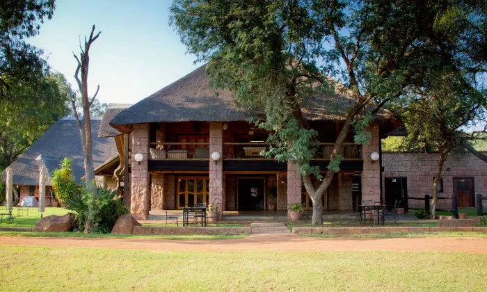 Gauteng: 2-Night Stay for 2 Adults and 1 Child including Breakfast & Dinner at Zebra Nature Reserve