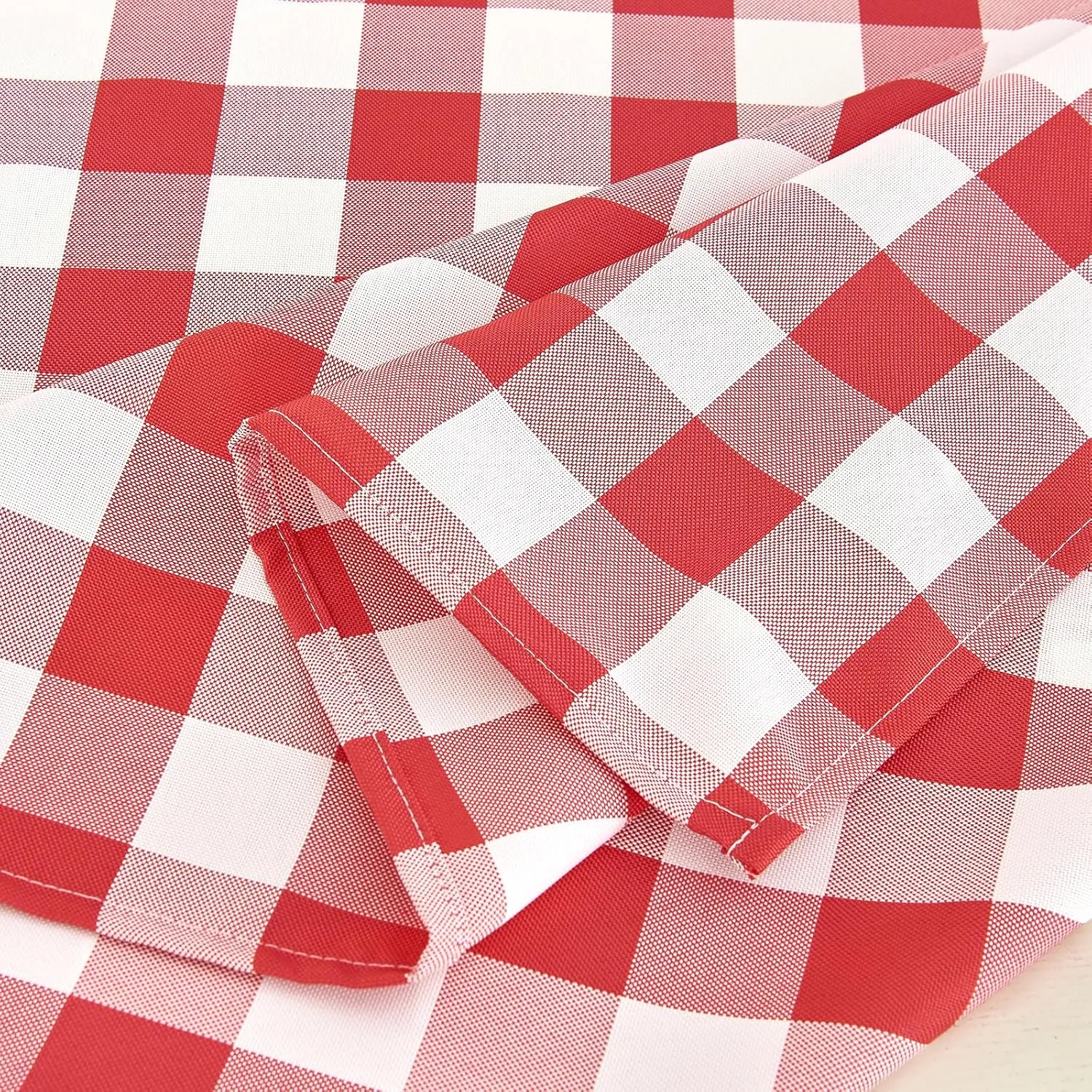 Gingham Tablecloth – Waterproof Rectangle Table Cloth, Wrinkle-Resistant Polyester Checkered Tablecloth, Washable Picnic Table Cover for Dining, Camping, Outdoor (Red, 55"×71")