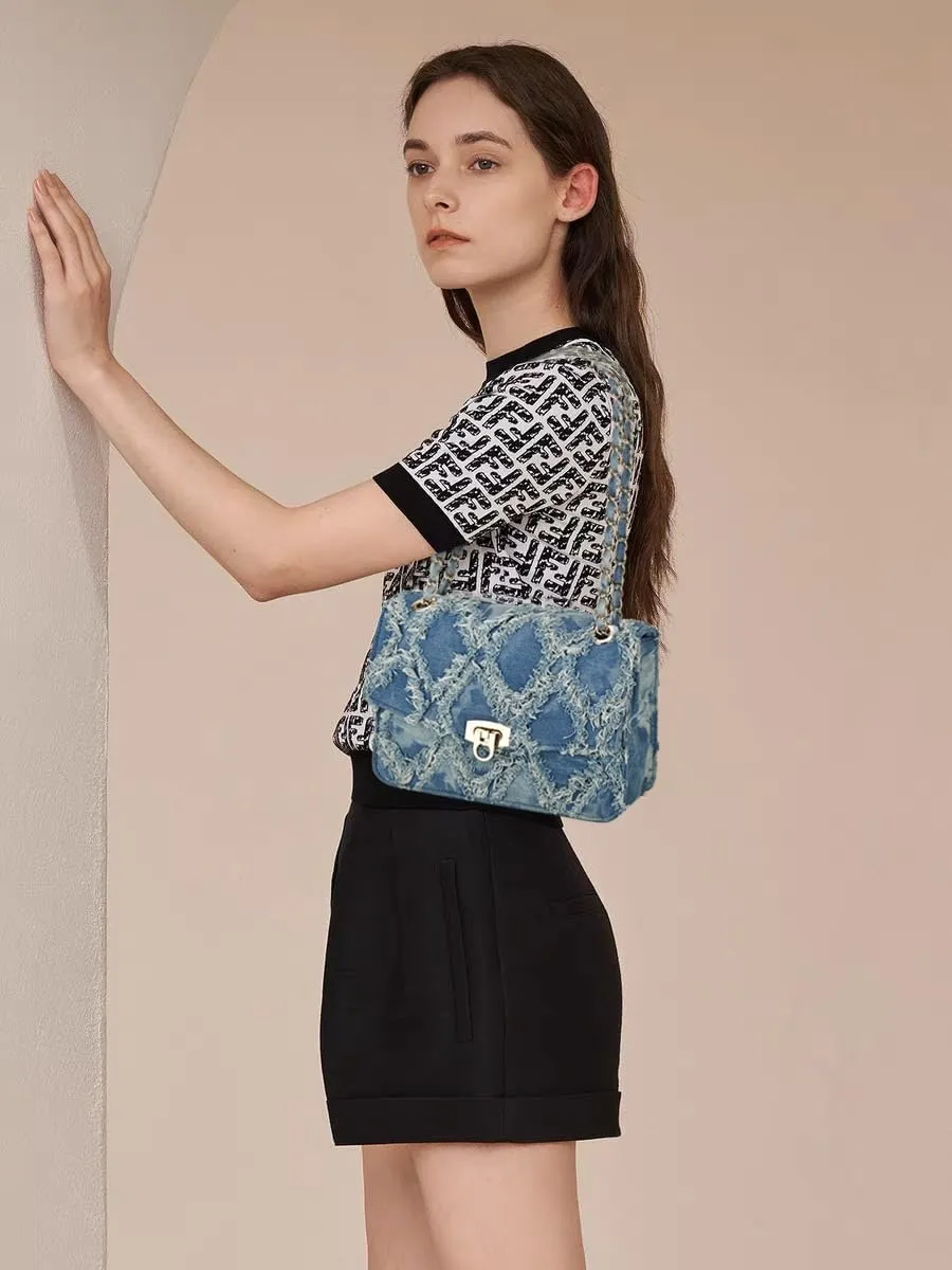 GM LIKKIE Quilted Shoulder Bag for Women, Medium Flap Crossbody Handbag with Chain Strap, Soft Vegan Leather Clutch Purse
