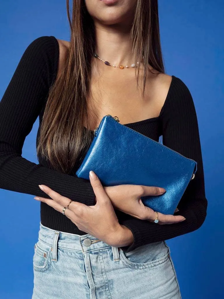 JEN & CO. Riley Wristlet - Quilted Puffer - Adjustable/Detachable Strap - Vegan Leather Crossbody Handbag