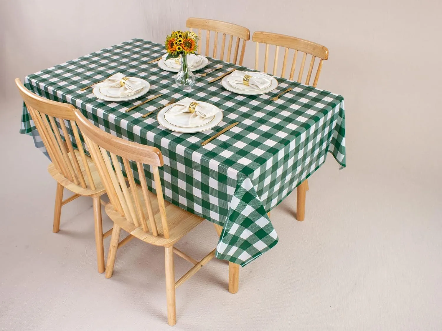 Kesfey 8 Packs Green and White Checkered Tablecovers 54 x 108 Inches Disposable Party Picnic Table Cloth SpillProof Plastic Gingham Tablecovers for Camping Decoration Party Favors