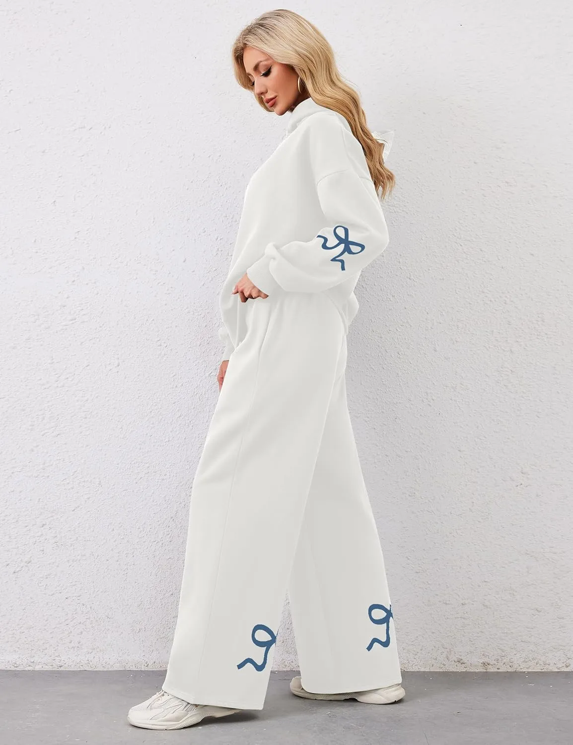 Livtany Women's 2 Piece Outfits Bow Trim Print Hoodie Sweatsuit Sets Oversized Sweatshirt Wide Leg Sweatpants With Pockets