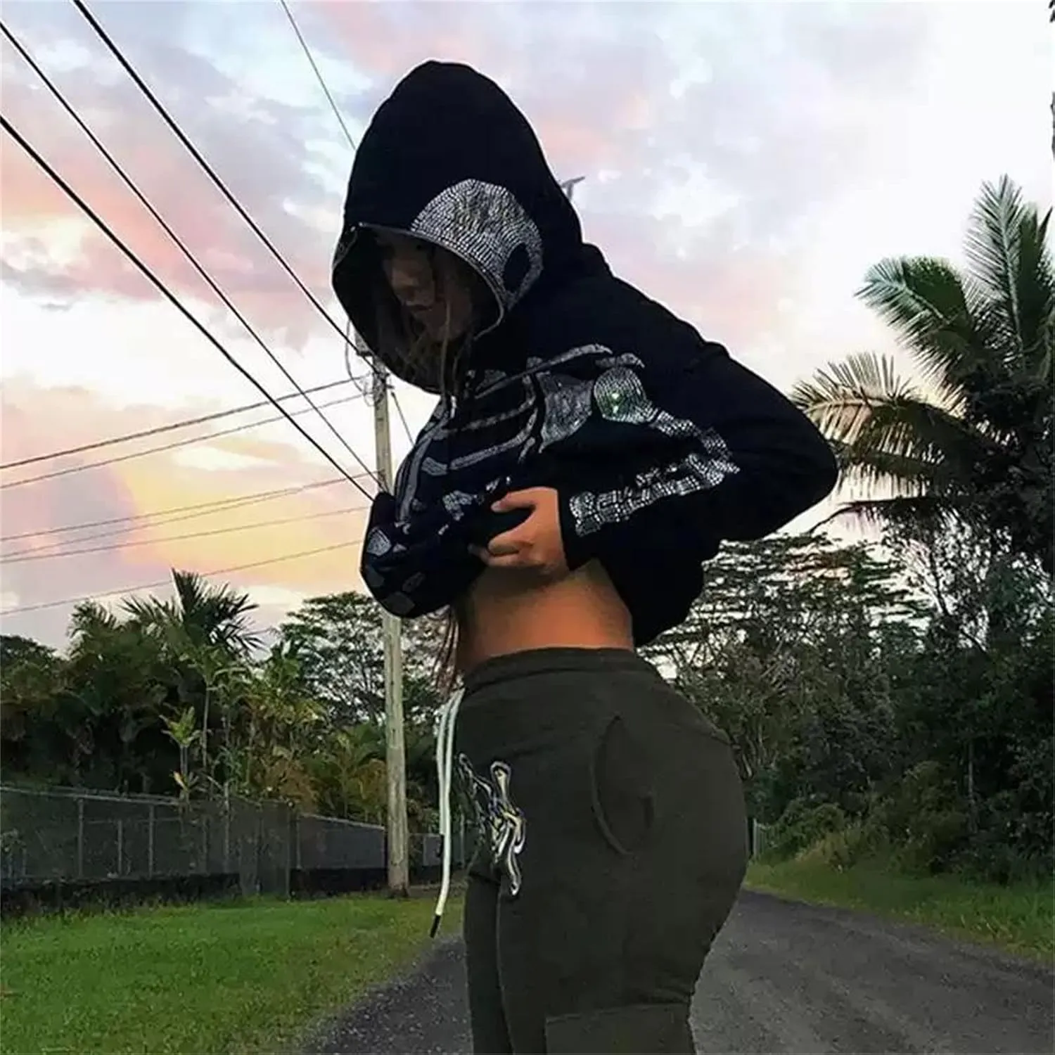 Mtsebmves Women's Zip Up Hoodie Sweatshirt Long Sleeve Oversized Casual 90S Y2K E-Girl Streetwear Grunge Jacket with Pocket