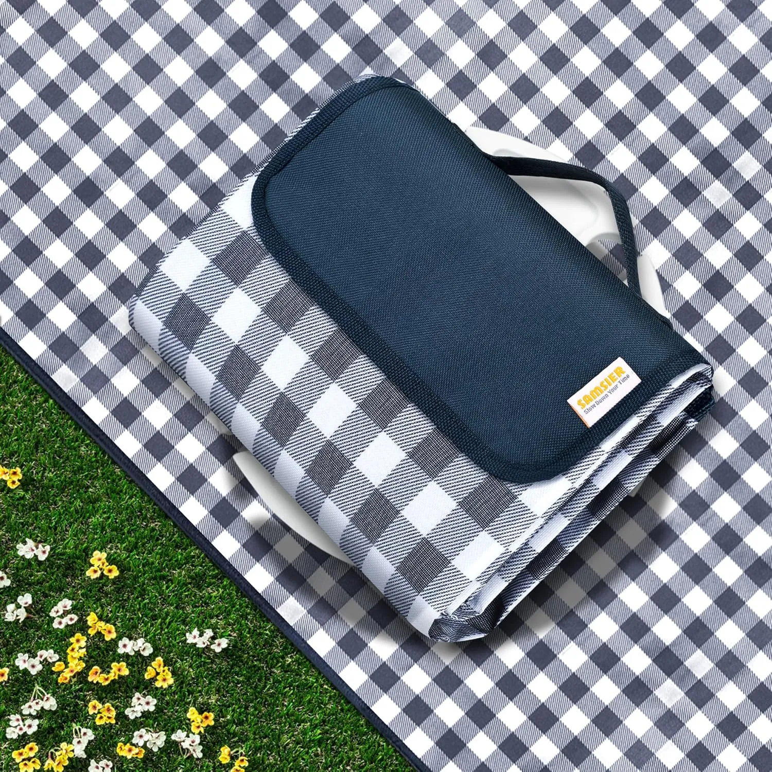 Outdoor Picnic Blankets Waterproof Foldable, Large Beach Blanket Sandproof, Gingham Picnic Mat Cute Washable Portable (Navy Blue, 80"×80")
