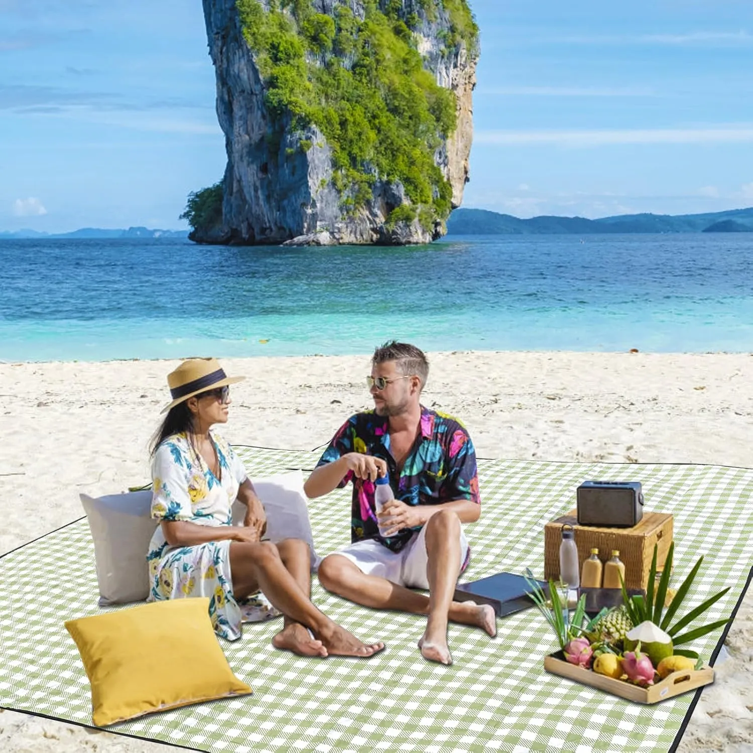 Picnic Blankets Outdoor Blanket, 80''x80'' Extra Large Beach Blanket Waterproof Sandproof Foldable & Machine Washable, Vintage Gingham Grass Lawn Park Blankets for Family Camping Party Music Festival