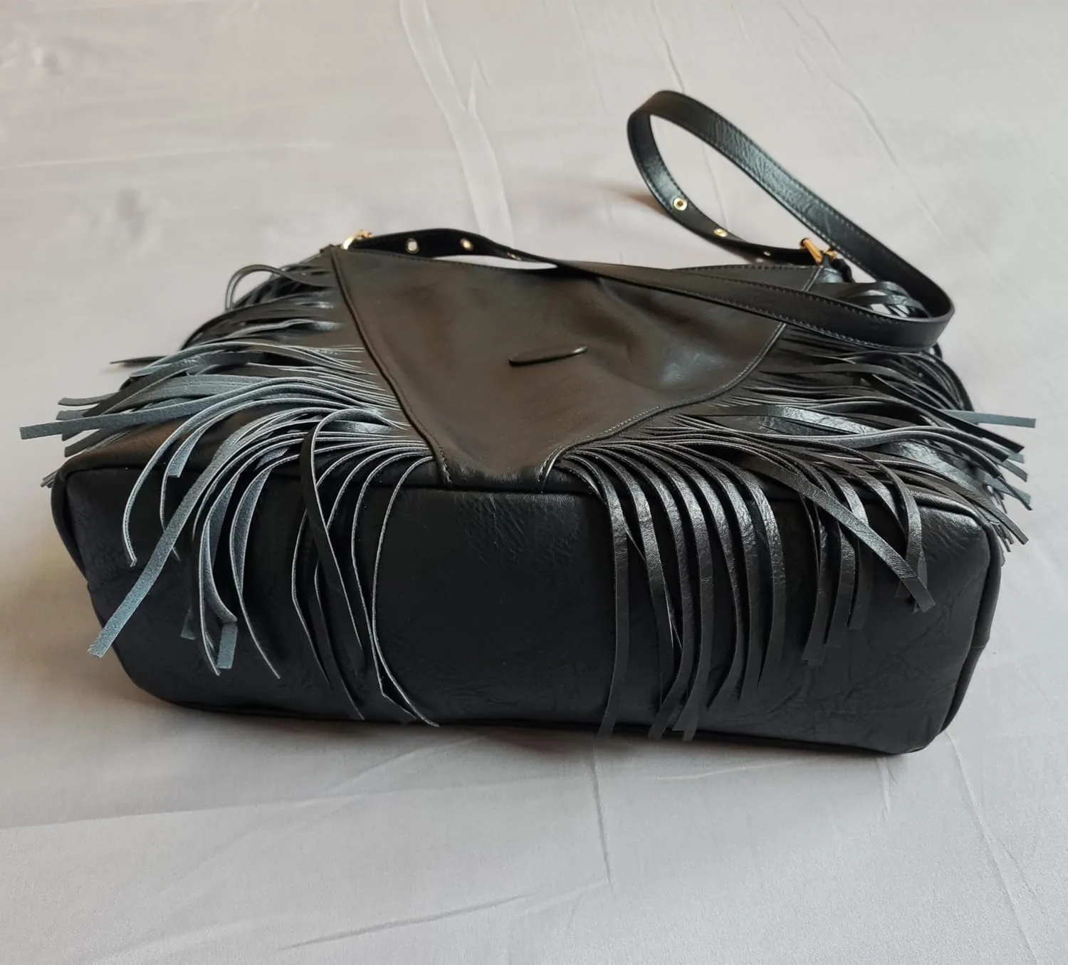 PU Leather Fringe Hobo Bag Large Studded Handbag Crossbody Bag for Women