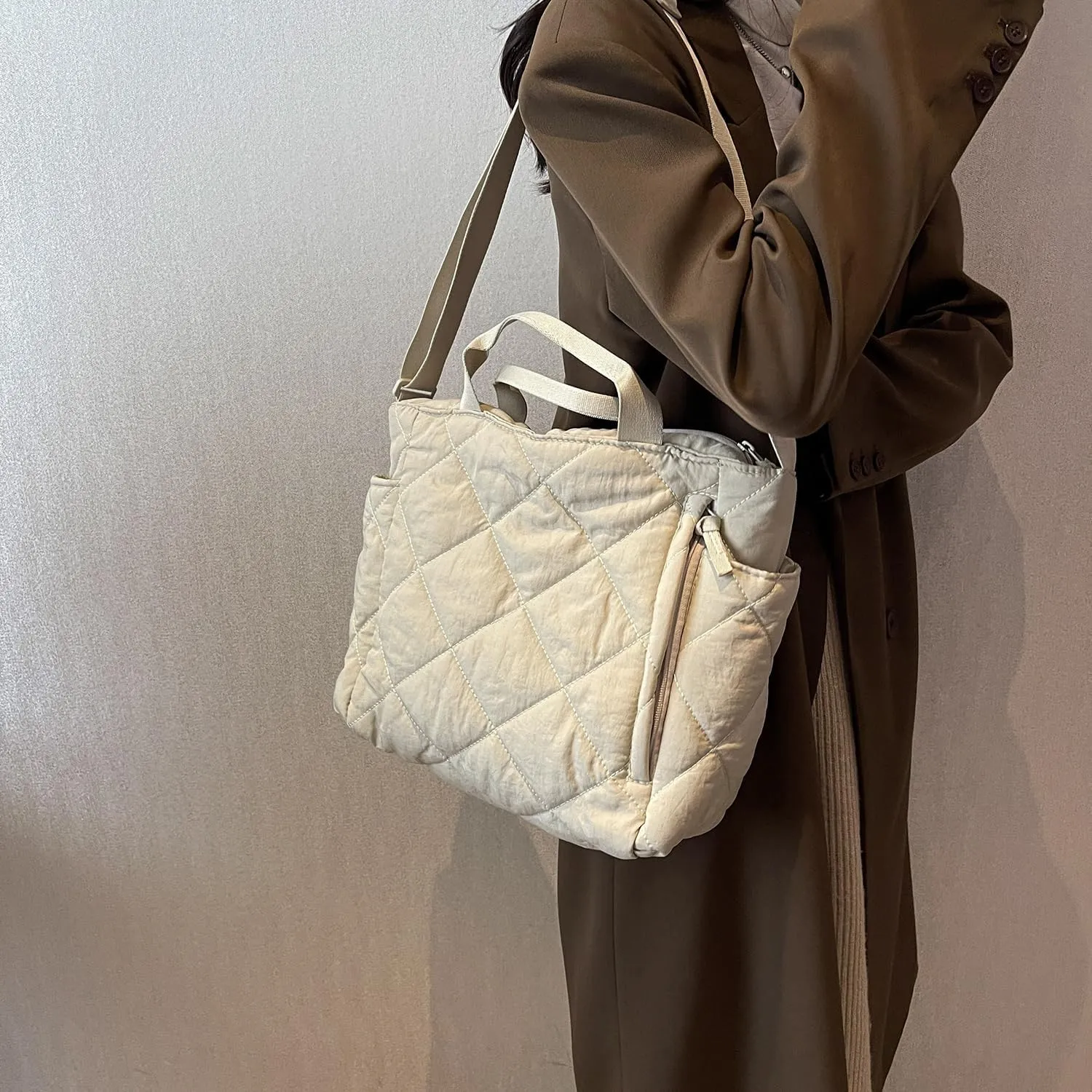 Puffer Quilted Tote Bag for Women Puffy Padded Crossbody Purse Soft Lightweight Shoulder Bag with Zipper