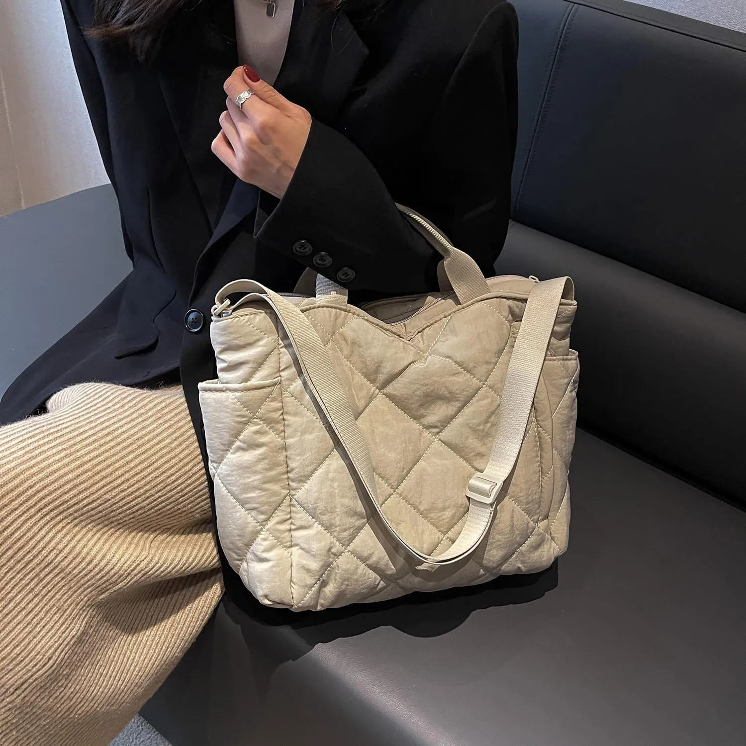 Puffer Quilted Tote Bag for Women Puffy Padded Crossbody Purse Soft Lightweight Shoulder Bag with Zipper