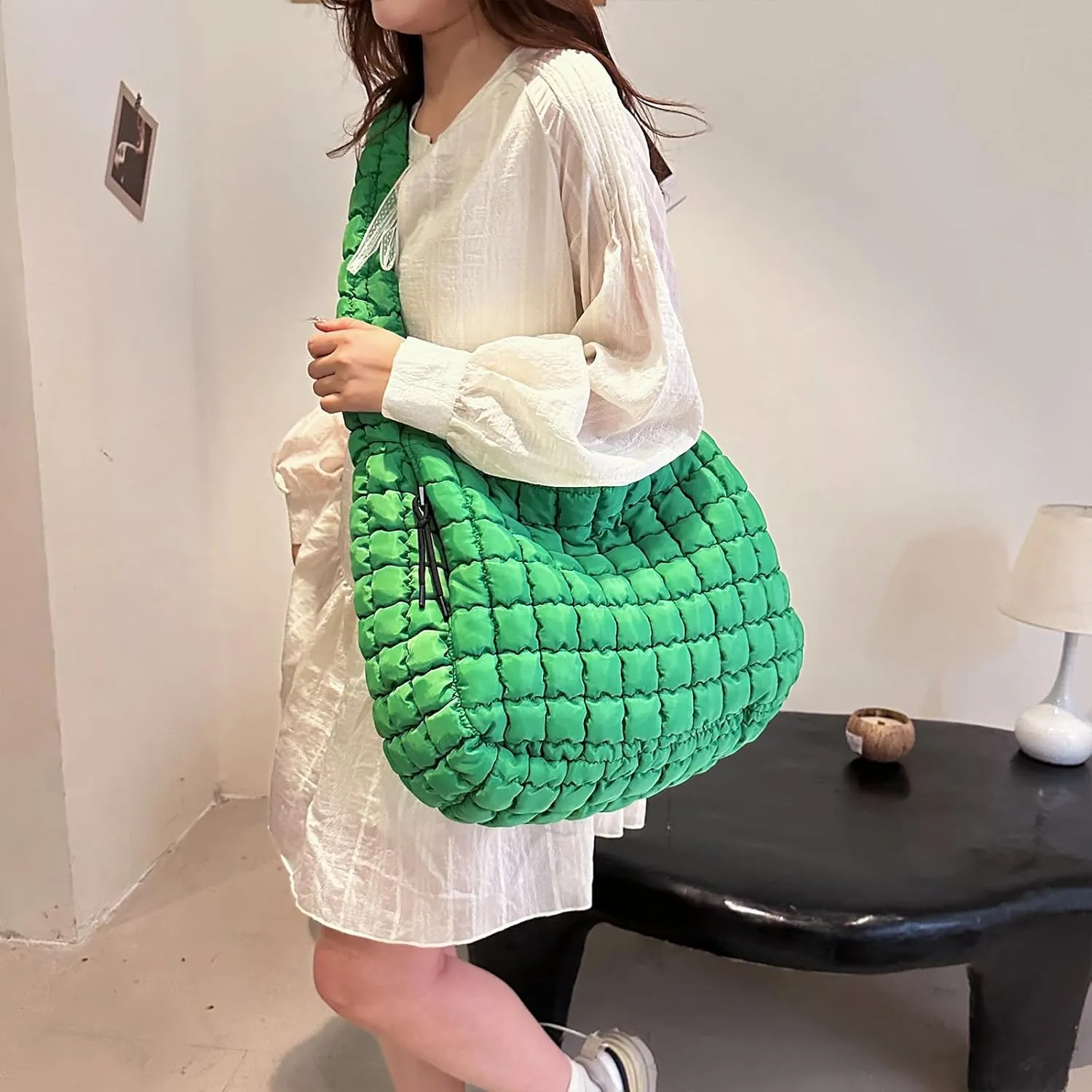Quilted Tote Bag, Large Lightweight Quilted Bag Puffer Tote Bag Trendy Puffy Purse Hobo Bags for Women