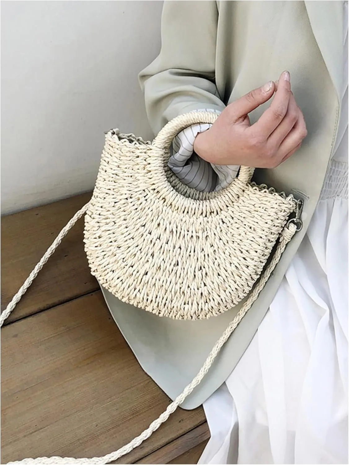 QWINEE Women's Boho Straw Bag Beach Purse Woven Crossbody Bag Top Handle Straw Vacation Handbag Handwoven Wicker Shoulder Bag