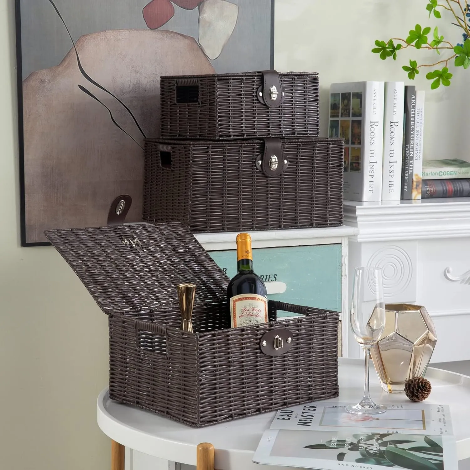 Set of 3 Woven Wicker Storage Basket Box with Lid & Lock, Built-in Carry Handles, Multifunctional Storage Organiser for Nursery, Baby, Clothes, Toys, Books, Large/Medium/Small Size (Brown)