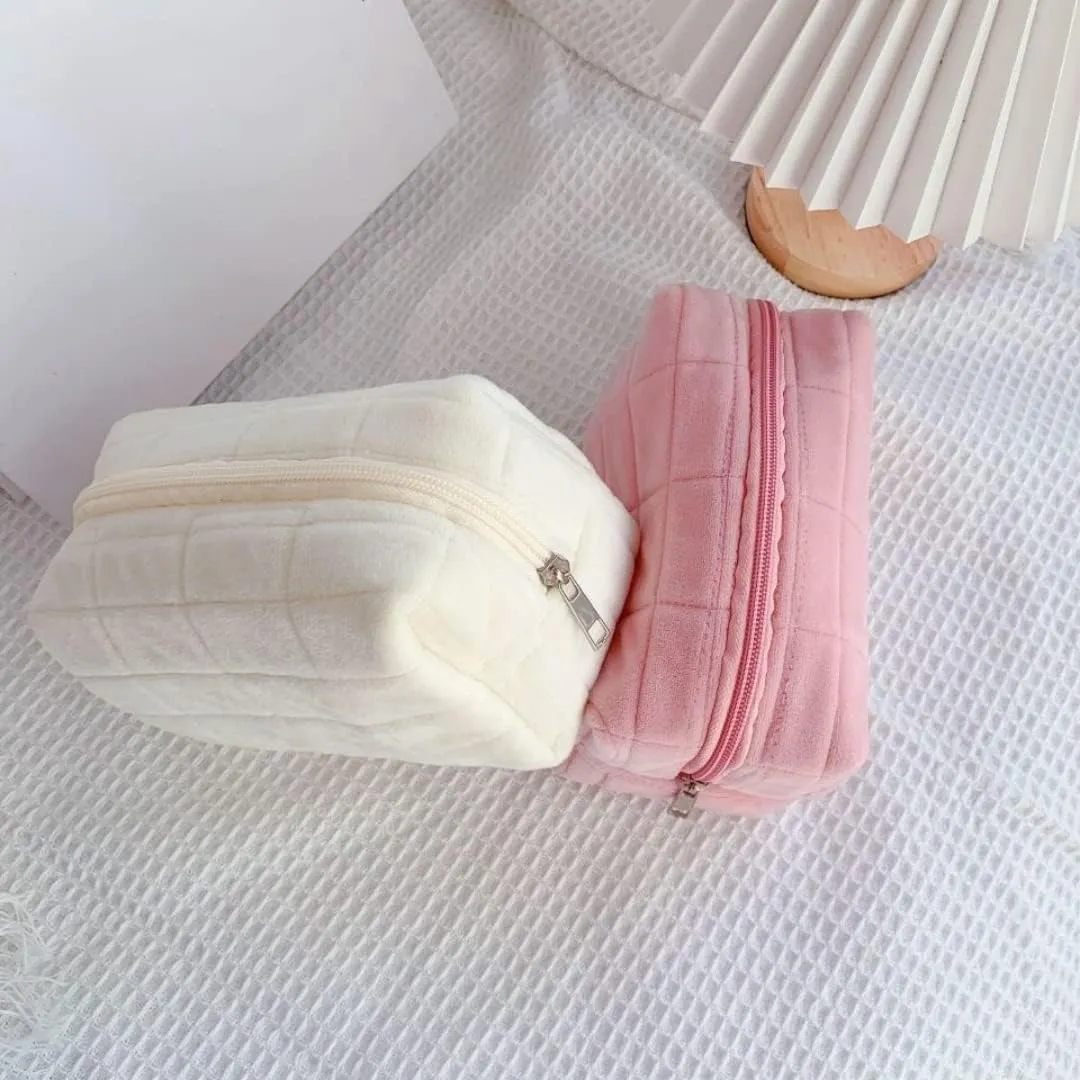 small makeup bag cosmetic bag skin care bag cute accessories y2k accessories makeup bag cute makeup bags checkered makeup bag (6pcs White)