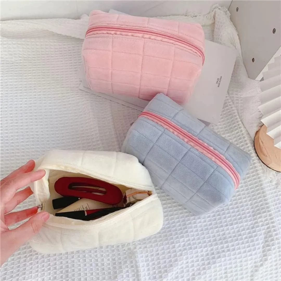 small makeup bag cosmetic bag skin care bag cute accessories y2k accessories makeup bag cute makeup bags checkered makeup bag (6pcs White)