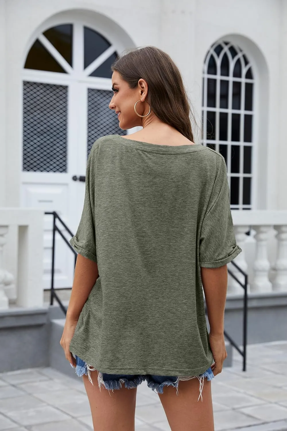 UNCLECAT Women's V Neck Oversized T-Shirts Summer Short Sleeve Shirts Loose Casual Tops Tee