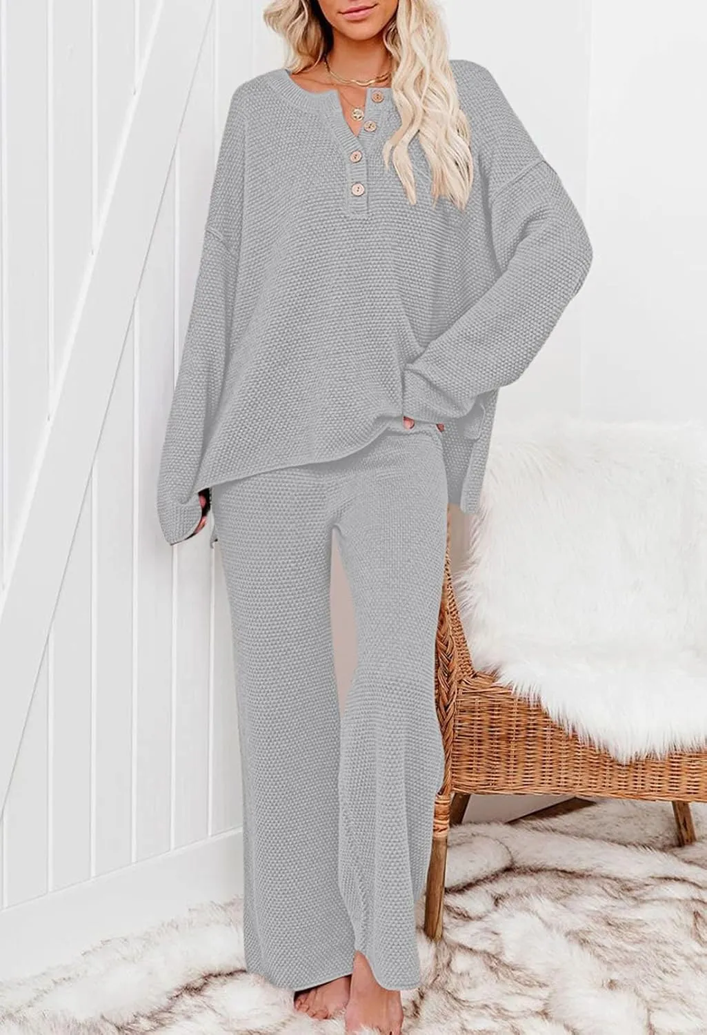 Viottiset Women's 2 Piece Outfits Sweatsuit Knit Long Sleeve Sweater Wide Leg Pants Loungewear