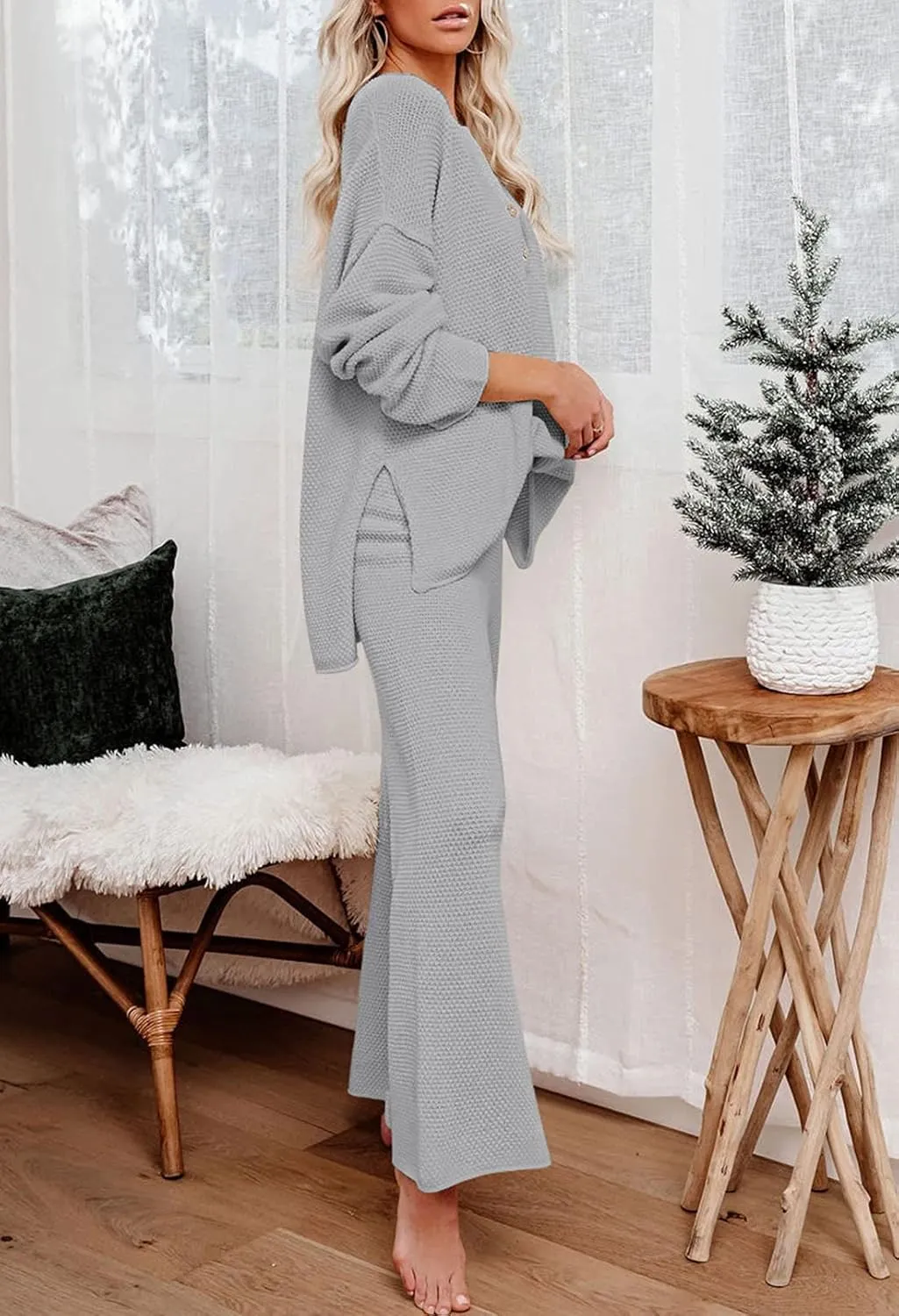 Viottiset Women's 2 Piece Outfits Sweatsuit Knit Long Sleeve Sweater Wide Leg Pants Loungewear
