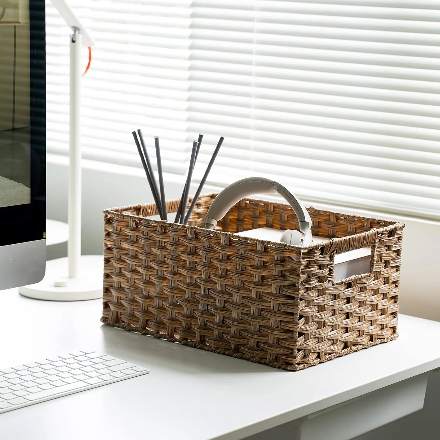 Wicker Baskets 2 Pack, Wicker Storage Basket with Handles, Large Wicker Baskets for Storage, Waterproof Wicker Baskets for Organizing, Large Storage Baskets Wicker 15" and Medium 14", Brown