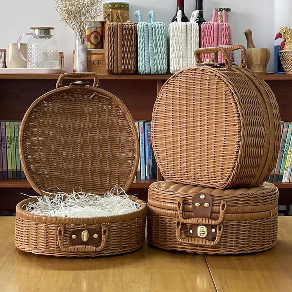 Wicker Storage Basket, Round Vine Weaving Storage Handbag with Hand Small Suitcase Retro Weaving Vine Weaving Carrying Case Gift Box. (L)