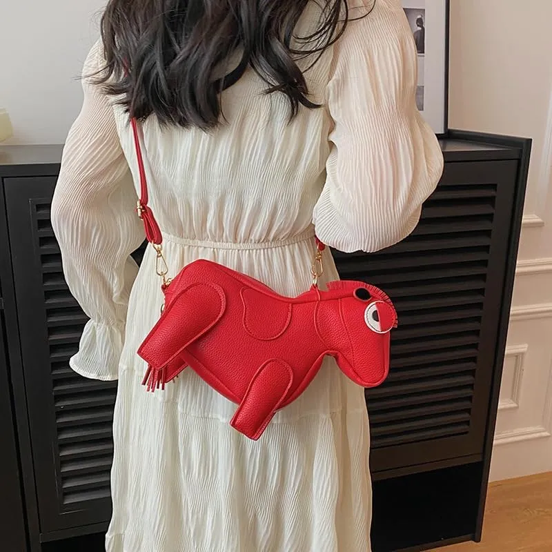 Women Funny Horse Shaped Crossbody Bag Cute Animal Shoulder Bag PU Leather Clutch Purse with Fringe