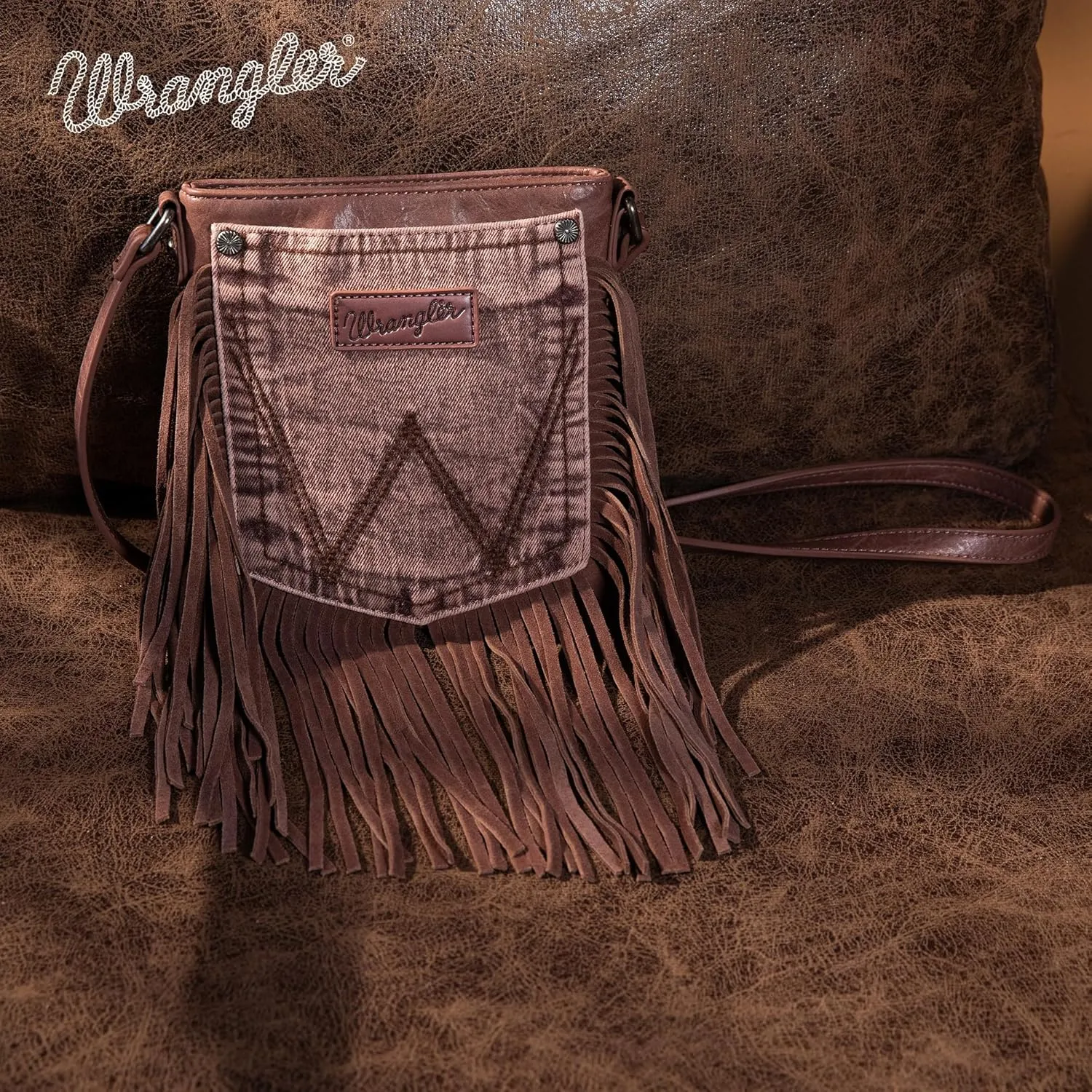 Wrangler Small Doctor Bag for Women Vintage Satchel Bag Western Handbags with Wide Strap